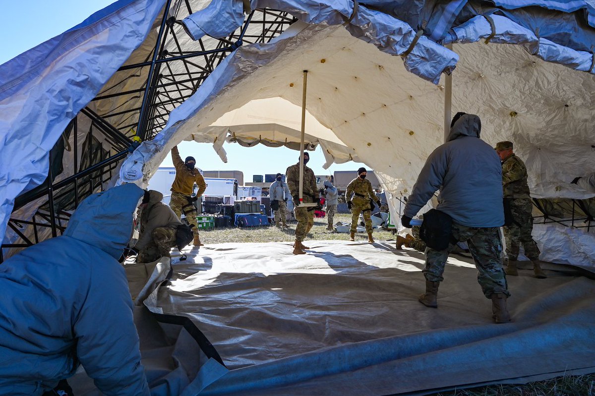 AirNatlGuard's tweet photo. Members of the @NENationalGuard's #CERFP respond to a simulated building explosion collapse during an exercise in Mead, Neb. The training tested team's ability to move in a convoy & quickly set up/operate a field medical facility in a remote location. 🔗https://t.co/wdGgRv9iax https://t.co/s01OhGLzaT