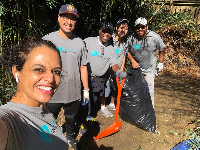 Insite360suite's tweet photo. Our team members around the world are giving back by volunteering in their communities, raising funds for their favorite charities, and more. We’re coming together to make a difference in our communities as we mobilize the future to create a better world. #StrongerTogether https://t.co/O3erSJeusJ