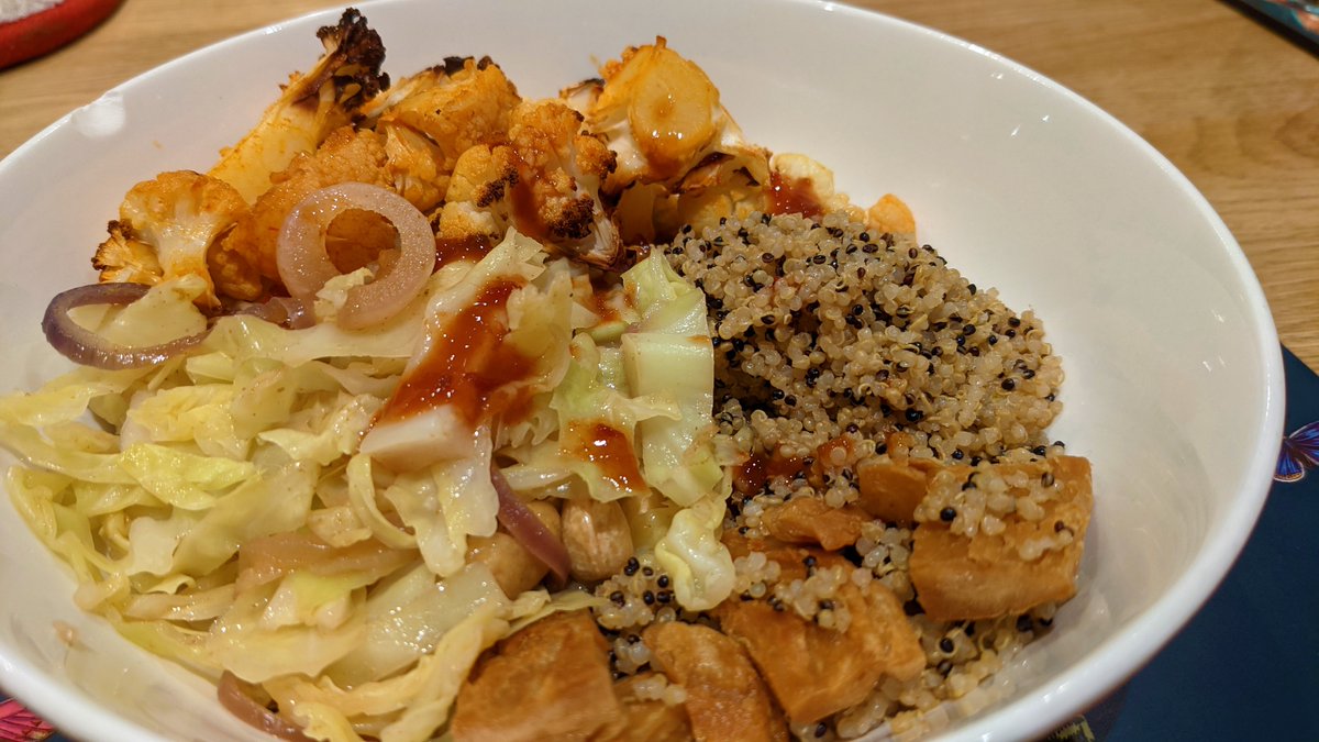 Dinner using some of my favourites <a href="/QuinolaUK/">Quinola</a> white &amp; black quinoa @VeganLazy pea protein <a href="/franksredhotuk/">Frank's RedHot UK</a> sauce <a href="/doctor_wills/">Dr. Will's</a> sriracha..Stir fry cabbage thanks for the recipe in my <a href="/Riverford/">Riverford</a> box &amp; roast cauliflower #Itseasy2bvegan #PlantPowered #Veganfoodshare 😍🌱🌻👍👌😊😋♥️♥️