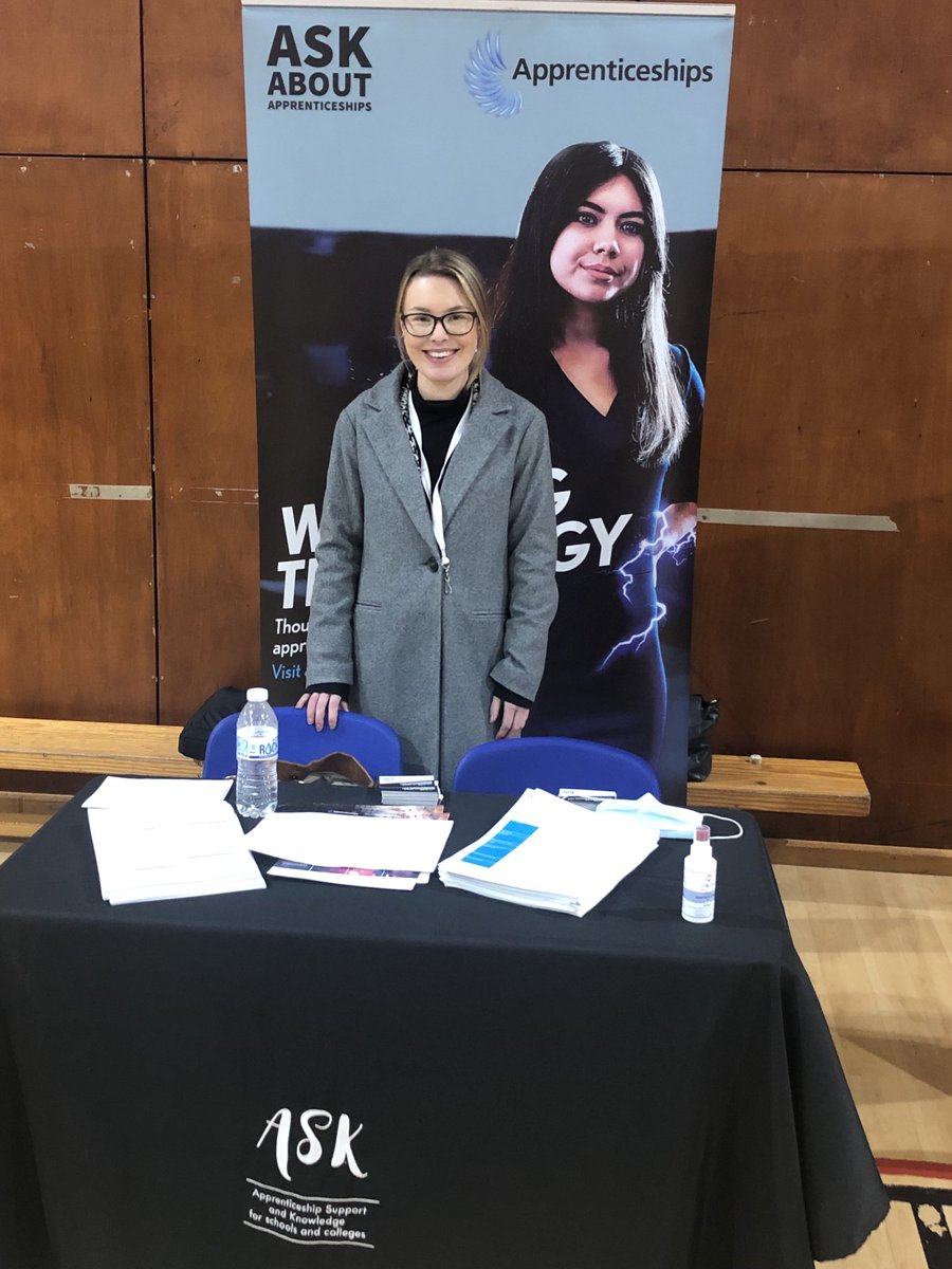 The Lancs Forum ⁦@NorthASK⁩ new Project Worker Sarah at ⁦@lostockacademy⁩ Careers Event. Come and talk to us about all things #apprenticeships #tlevels #traineeships