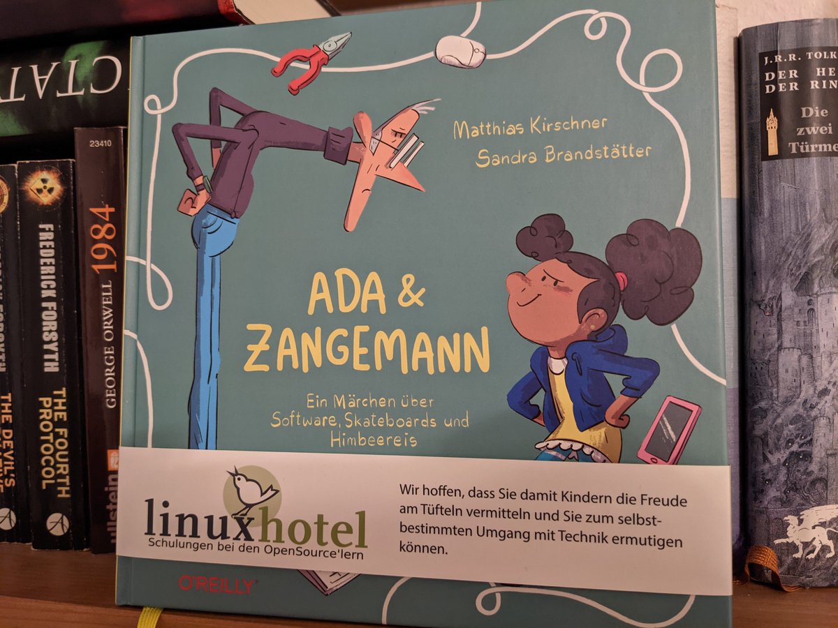 mxmehl's tweet photo. Mein eigener Nachwuchs ist zwar noch *ein bisschen* zu jung, aber ich freue mich trotzdem sehr, endlich das Kinderbuch von @kirschner in den Händen zu halten! Der erste Blick ins Buch macht schon Freude auf mehr 🤓
Danke auch an #Linuxhotel und @fsfe!
https://t.co/5jFD5NREE7 https://t.co/hbTxjx38Ks