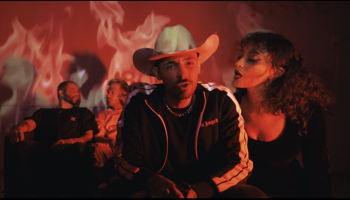 Slow song (official video) ❤️‍🔥 shot by <a href="/LegitCooper/">cooper eddy</a> out now ‼️ youtu.be/Ne_9PxPS7K8