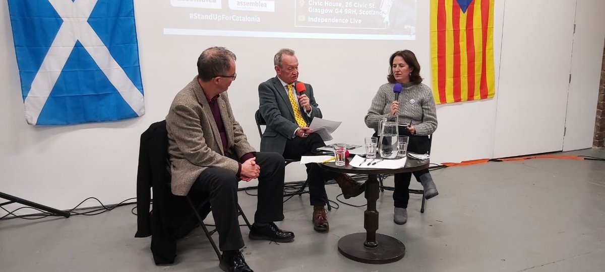 ⬛️⬜️ @scotnational journalist @National_Greg: "Our ethos at @scotnational has always been to respect the people's right to #selfdetermination.  We embraced Catalan self-determination and we were there on the referendum, but we didn't suffer what those voters suffered in 2017."