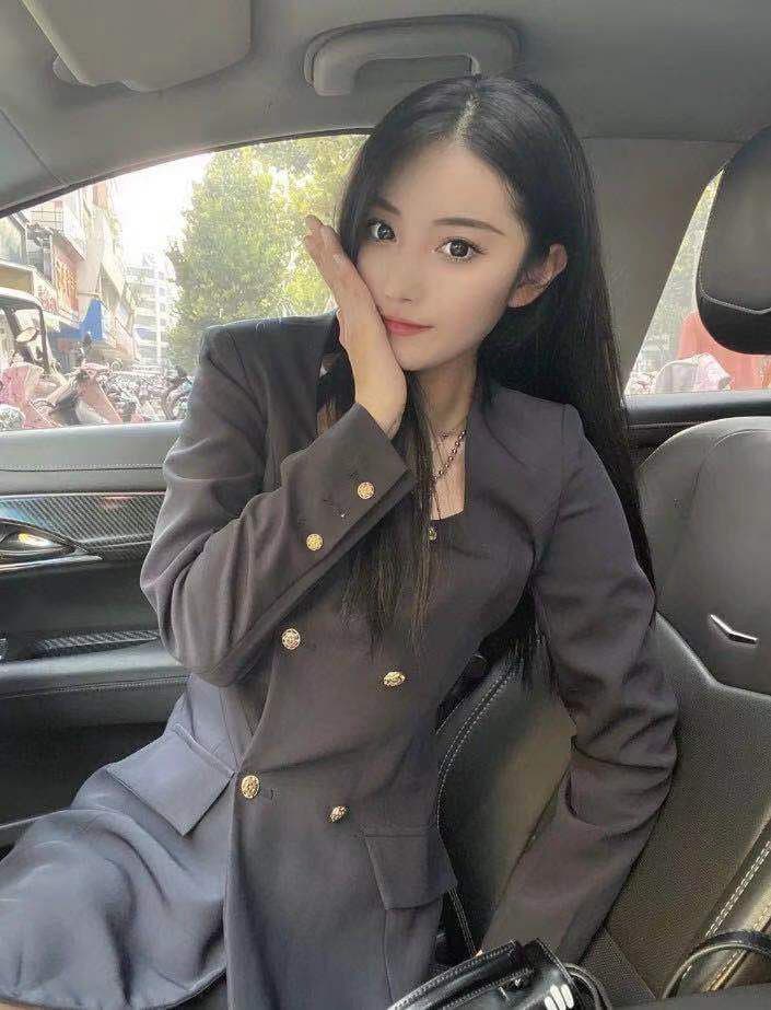 LoCosjk's tweet photo. 💒「募集贩送」丨南京御姐 💒

绝绝子丨黑丝腿模

◆：02
◇：170
◆：95
◇：C

你喜欢撕哪款 黑丝

情商高级丨恋足福音丨网红爆款丨斯国一内

#白丝 #萝莉 #上海 #贵阳 #成都 #北京 #广州 #处女 #深圳 #杭州 #南京 #西安 #重庆 #长沙 #南宁 #厦门 https://t.co/XyYHPPhqiL