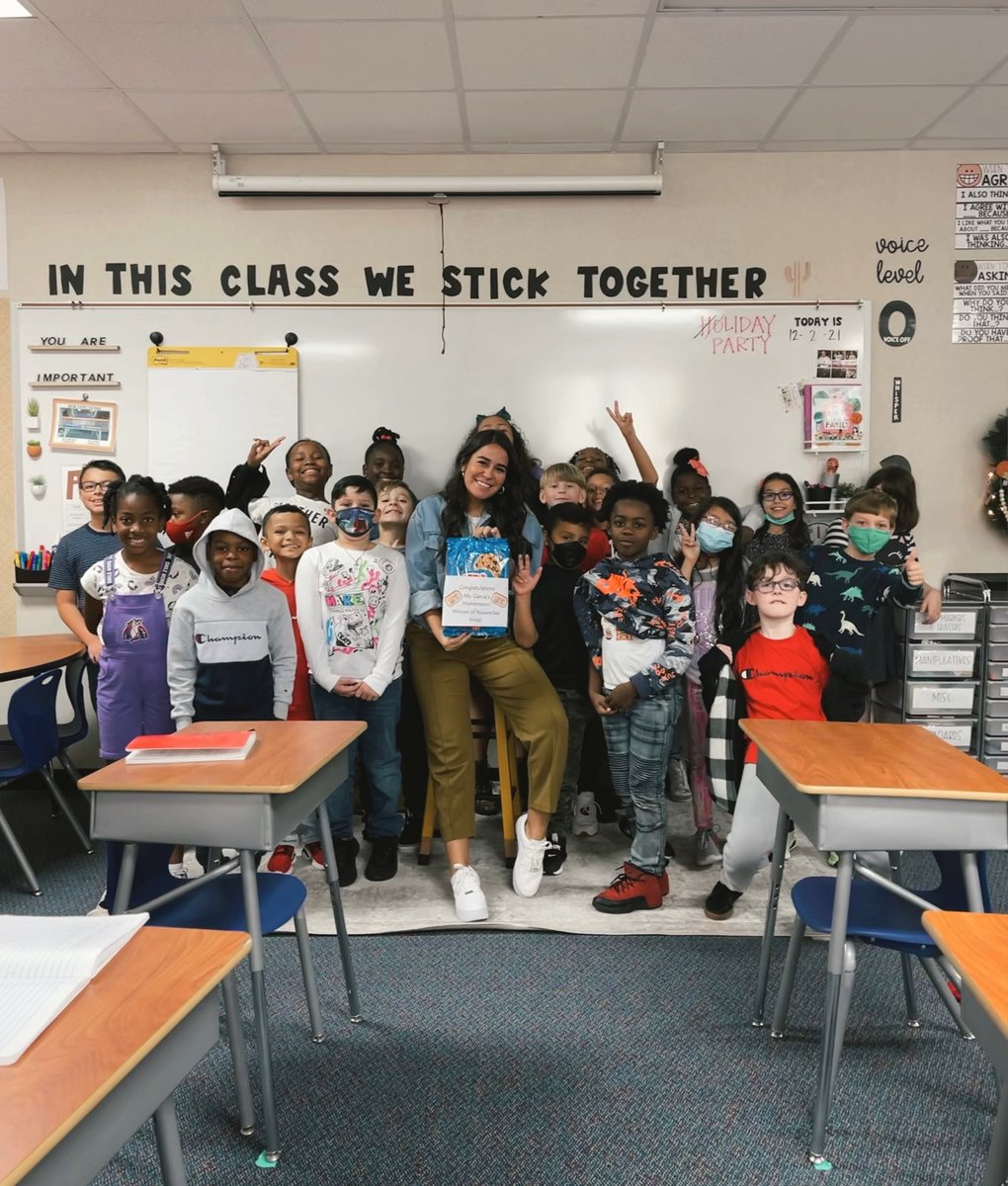 ms_garcia5's tweet photo. You’re looking at @QVE_Eagles November class Trivia winners! #Cookiesforbreakfast 🏆🧠 https://t.co/w1Gv0628Tb
