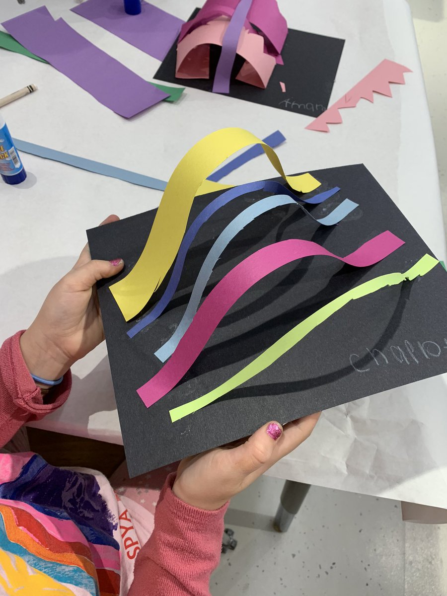 kthomas_artroom's tweet photo. Kindergarten has been learning about lines and sculpture in art, so naturally they are creating their own! These are turning out awesome so far! @LehighElemNASD https://t.co/zkQI9qdHWK