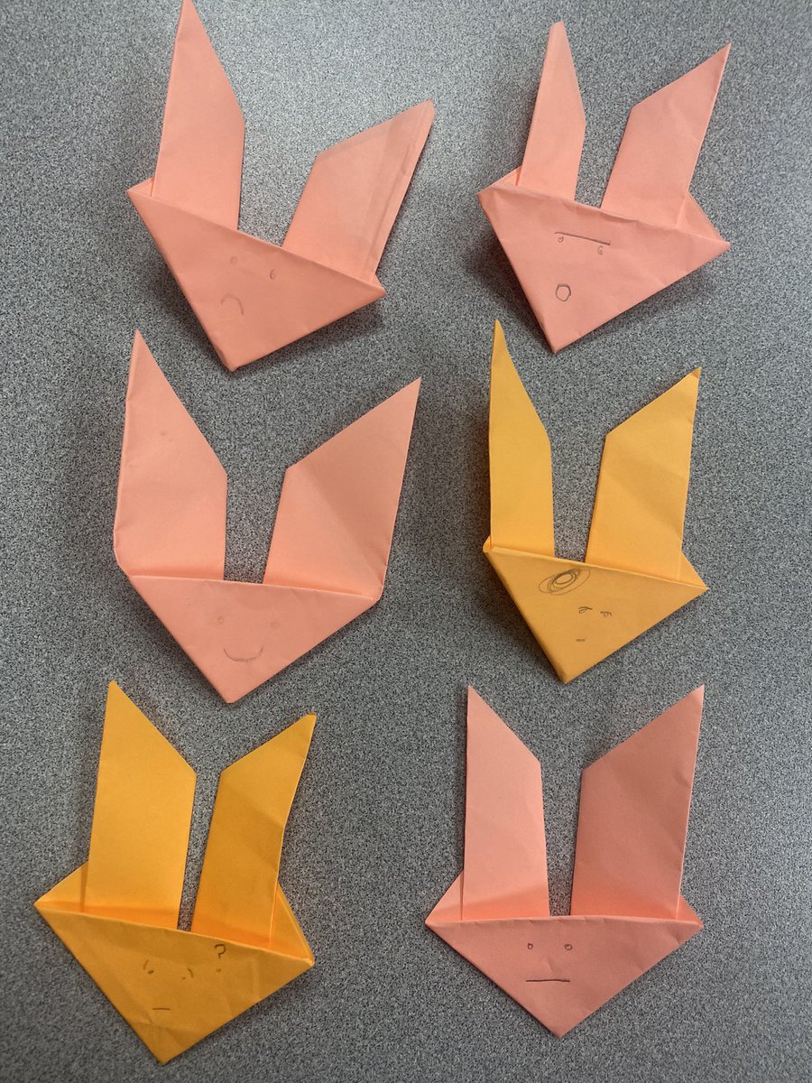 A very creative 3rd grade friend made me these origami faces so students in my office can use them to "show you how they are feeling".  🙂@msmelaniejarvis