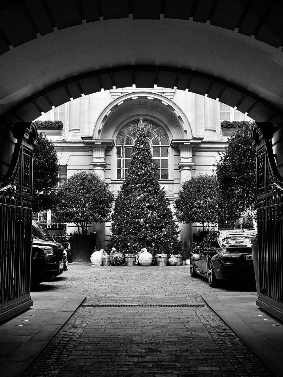 Peter Lorence tweet media