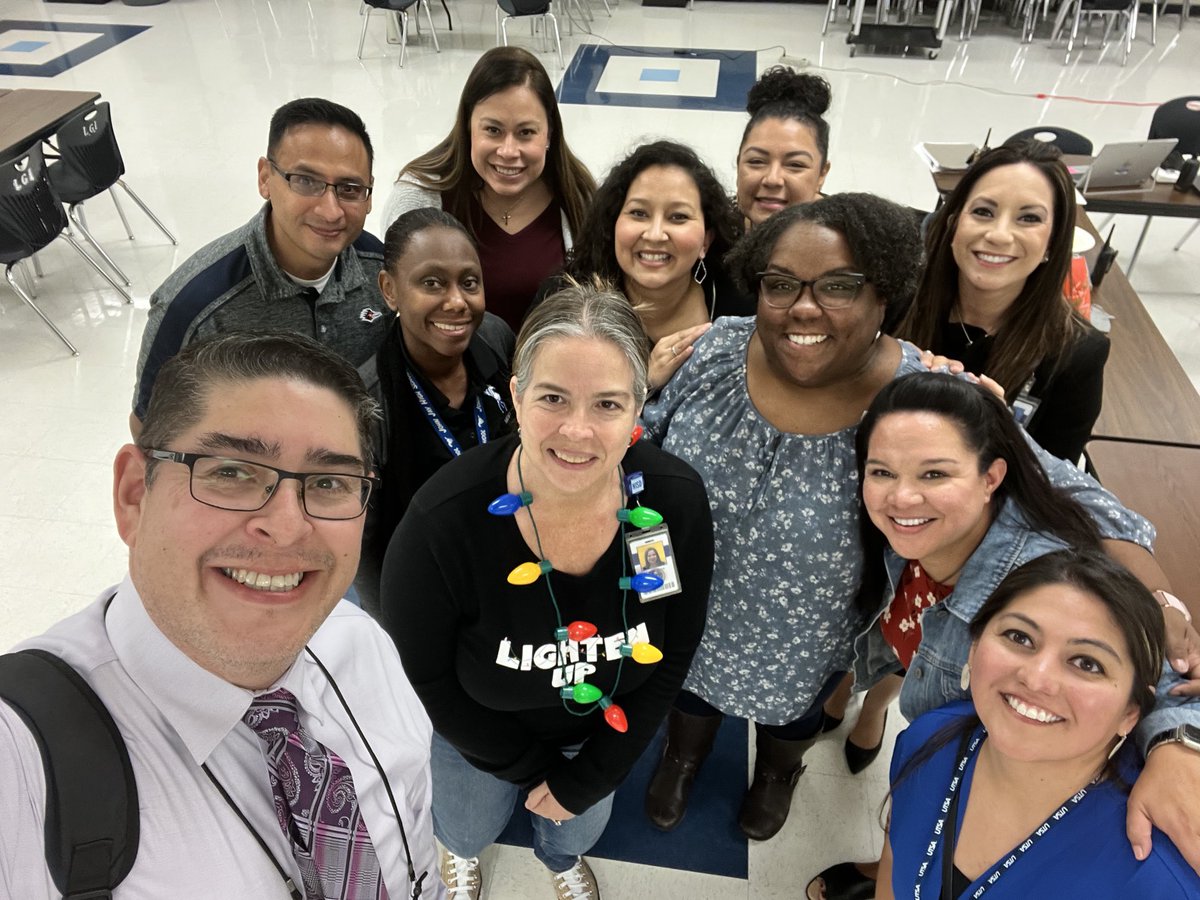 KAbsNISD's tweet photo. Coming together for our community. Jay/Rayburn/Jones prepping with purpose and passion to welcome our 8th graders into the Mustang Family next year. Gooooooooo Mustangs ⁦@NISDJay⁩ ⁦@NISD_Rayburn⁩ ⁦@NISDJones⁩ ⁦@NISD⁩ https://t.co/y45JDzTqN7