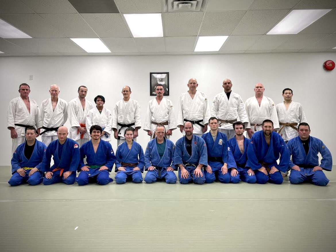 VictoriaJudo's tweet photo. #judo night with special guest. https://t.co/t5ld2yvWXH