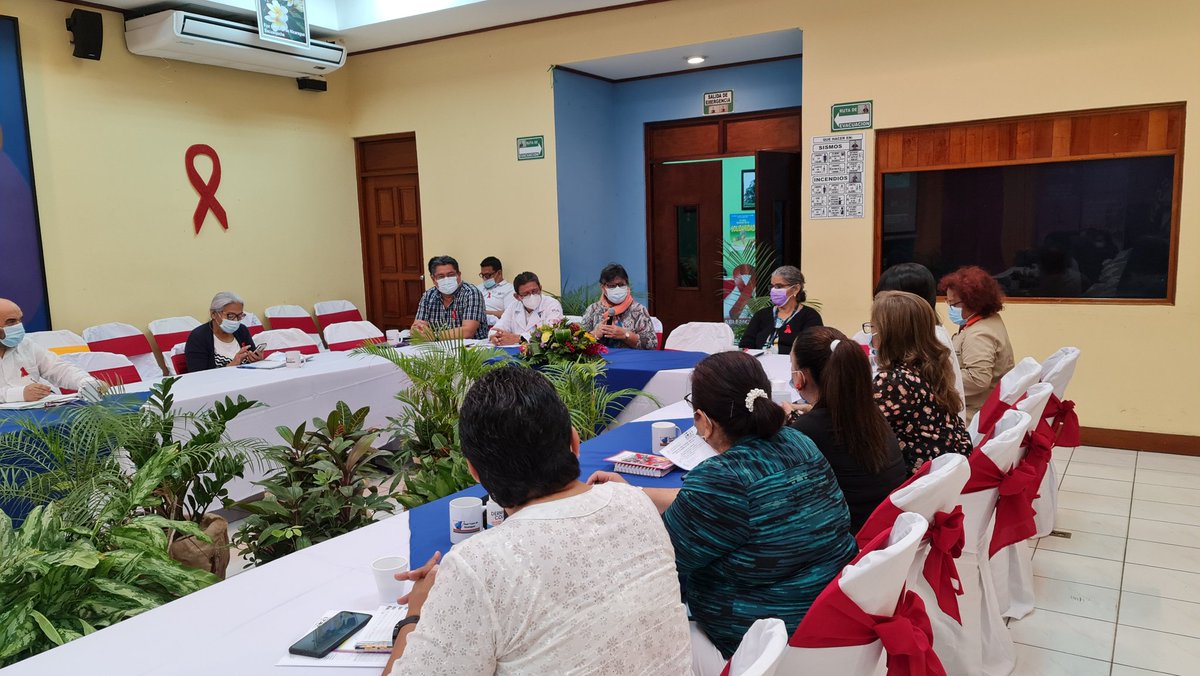 javierliberado's tweet photo. 🐸🐸📝¡Los propietarios de CONISIDA en #Nicaragua sesionan para evaluar los avances en la respuesta al VIH, teniendo la presencia de Ministros, Vice ministros y Directores de entes.
@conisida @EducadorCyber @riscomunica @IrsiCaixa @sidarte_chile @Chile_Alerta @ChalecosAmarill https://t.co/41K1RdaUrz
