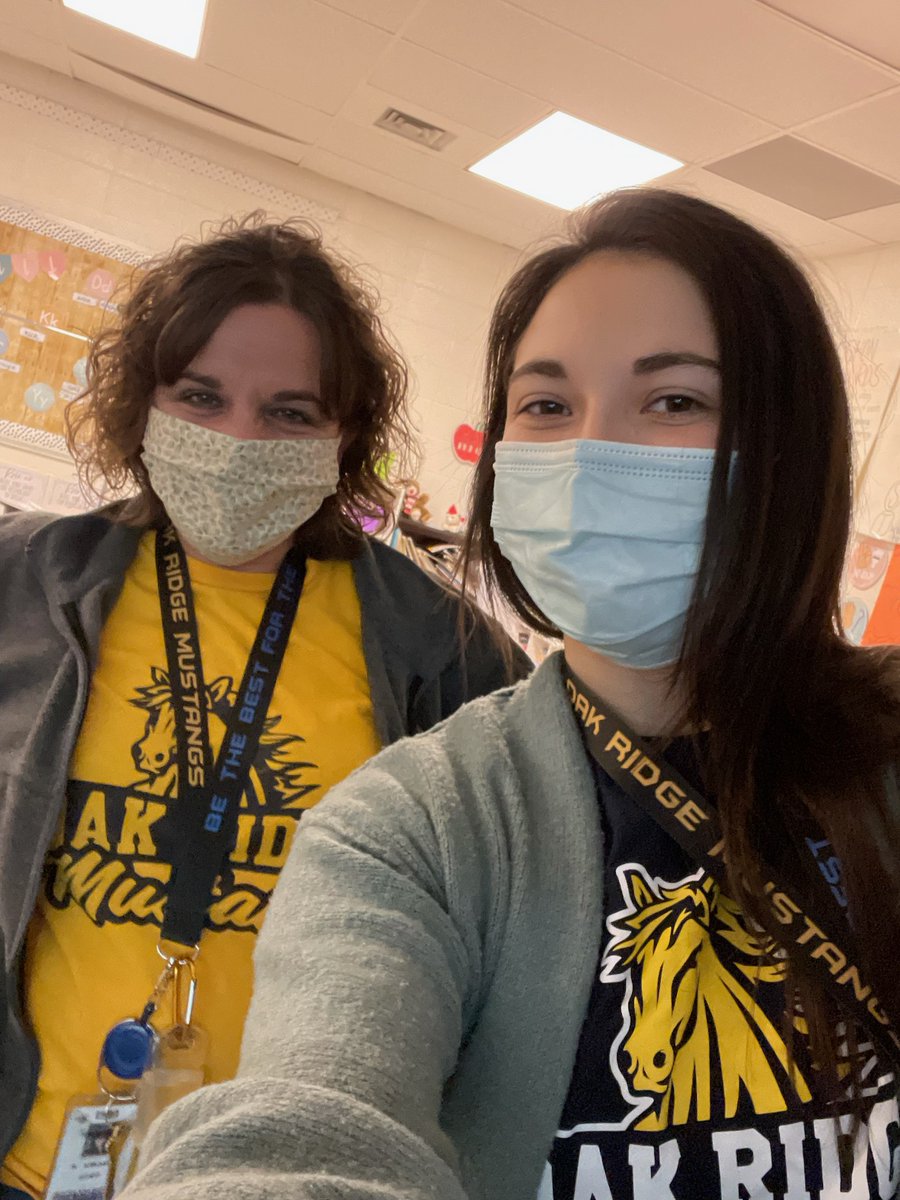 We are showing off our Oak Ridge Mustang spirit! 12 Days until Winter Break! #OR12Days, #oakridgeschool, #ormustangs