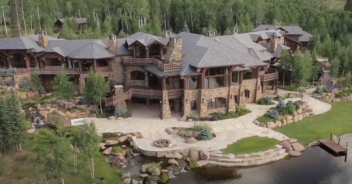 moneywisecom's tweet photo. 500k Doesn't Get You Nearly As Nice A House As You Would Think