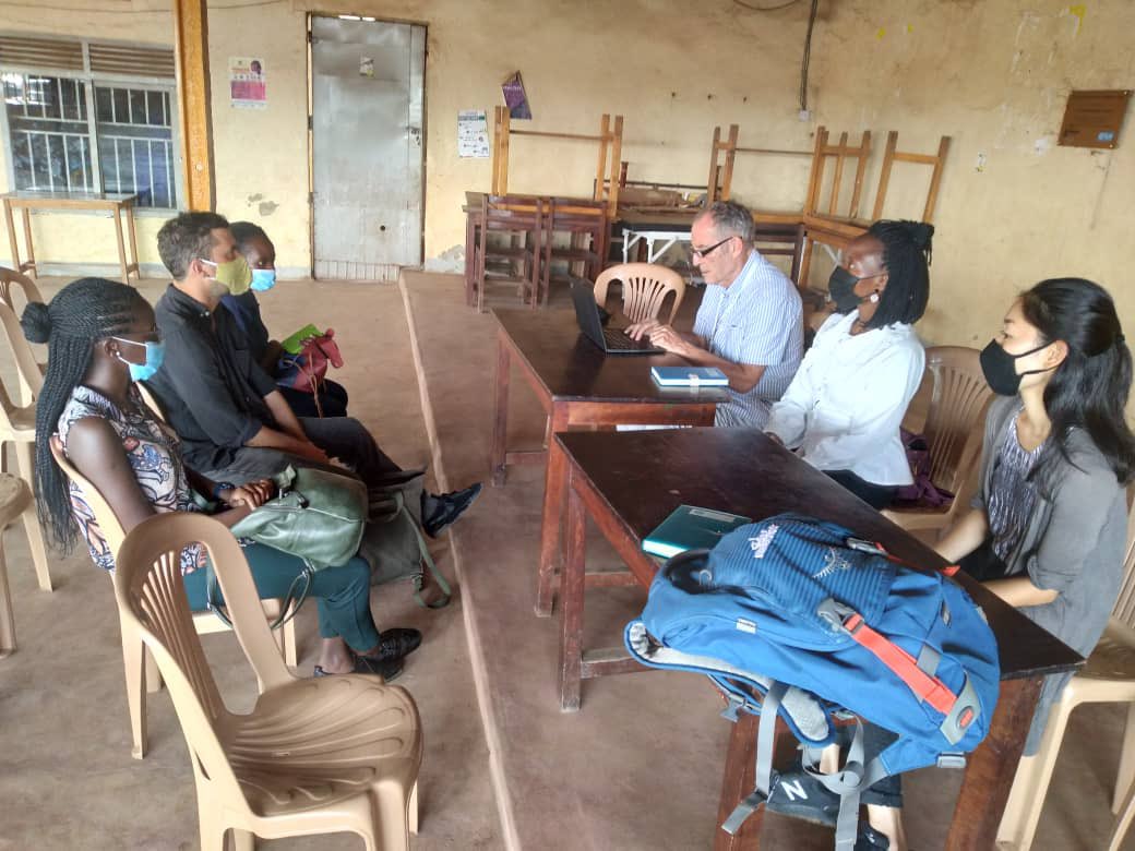 GggiUganda's tweet photo. It was gratifying to visit one of the #Lifeshelter units in Kanzanvu zone #Kampala today by the @GggiUganda team to learn more about the #Circularity aspects of the built environment.These are stone wool cascadable and self regulating units. It was a visit full of lessons.@EUinUG https://t.co/Ld9N8famzj
