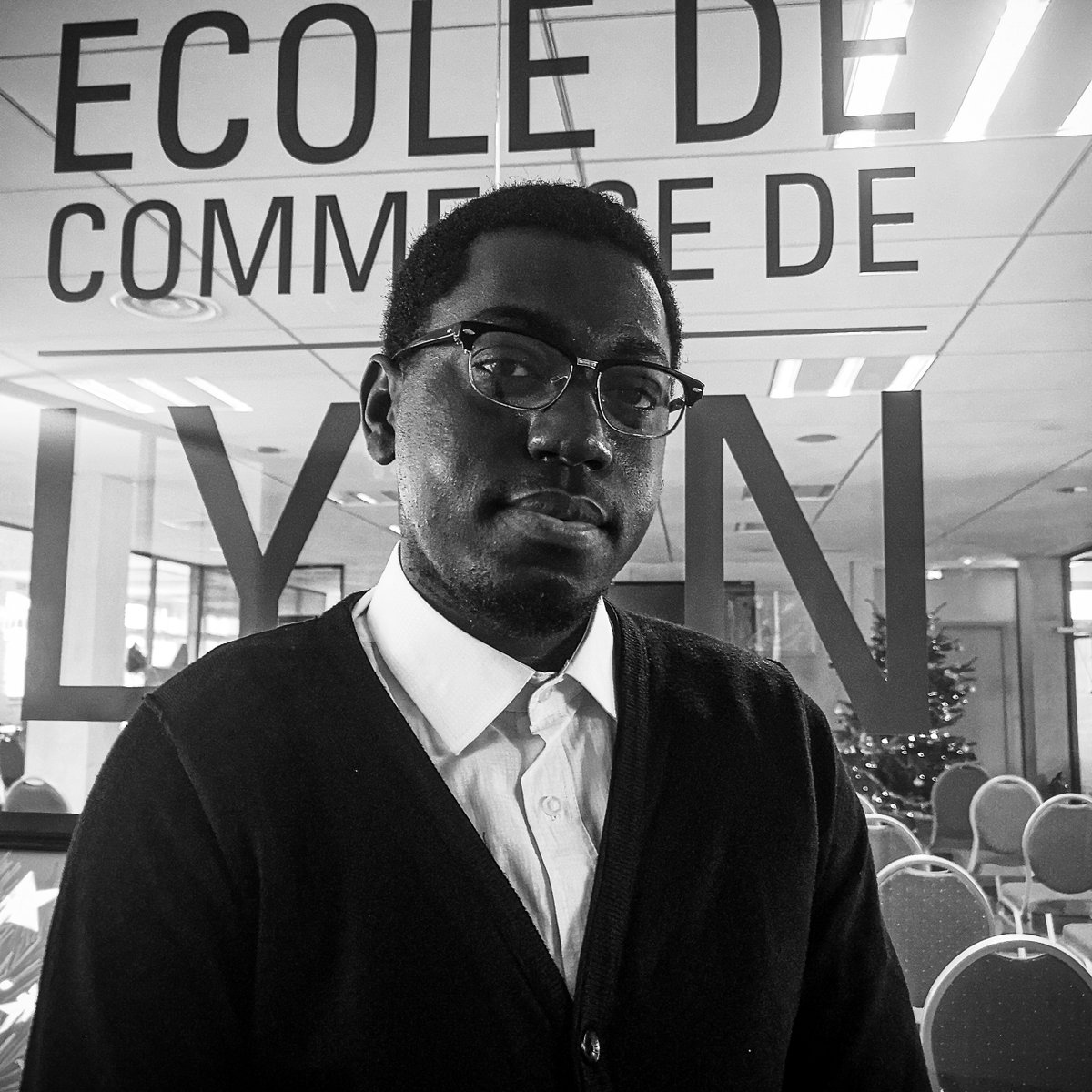 "c'est mon envie de venir en aide aux autres qui m'a motivé à m'inscrire dans la Maison Kappa. Pour moi le vrai bonheur c' est apporter la joie au cœur des autres."- Steveen, étudiant en MBA et nouveau chef de la Maison Kappa. 🙏 #Lyon 

👉ecole-de-commerce-de-lyon.fr/maisons-ecl-fr…