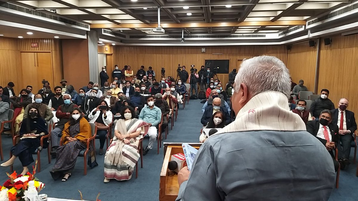 spmrfoundation's tweet photo. Special Address by Shri @blsanthosh ji, National General Secretary (Organisation), BJP at the book release, "Modi 2.0: A Resolve To Secure India" #IndiaFirst #SecuringIndia https://t.co/hC69C0hshp