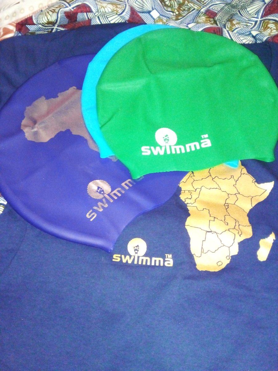 SinoMakeleni's tweet photo. Danko! @swimma_caps for the early Christmas gift. #SupportingLocalBrands #PromoteLocalBrands. @WomanradioSA 🤍🌊🌊🌊🌊🎊💃💃 https://t.co/Y74ikIVRuB