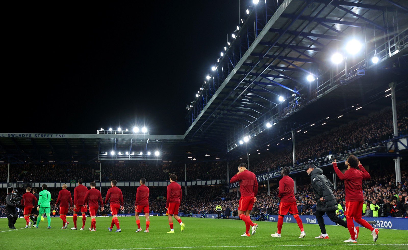 Foot Streaming Iphone Virgil van Dijk on Twitter: "https://t.co/qOZvp8obIz" / Twitter