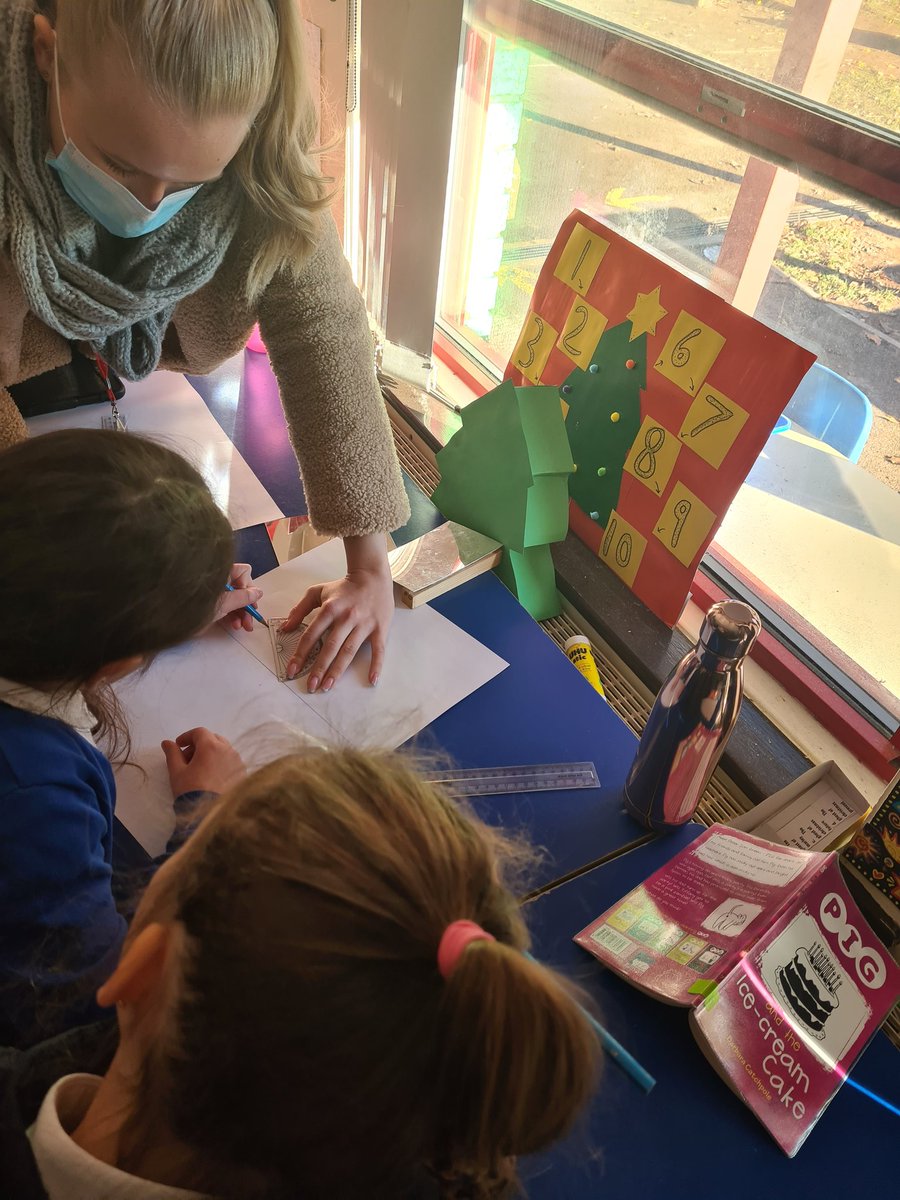 ChepstowScience's tweet photo. Another illuminating session at #shirenewton year 6 investigated several properties of light and had fun navigating their maze.... well done guys. #collaborativeteaching #chepstowscience #chepstowschool https://t.co/hiXukcaeYT