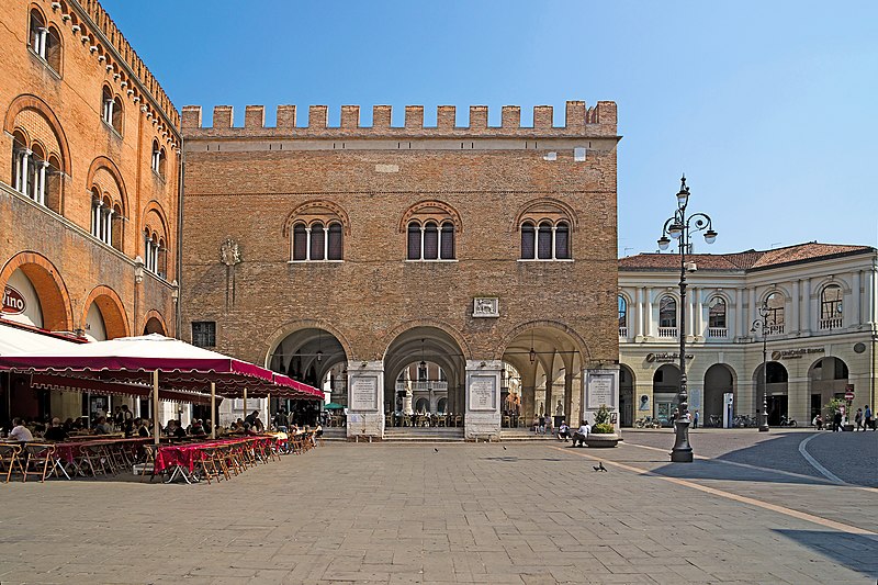 MediAree_NGC's tweet photo. Sabato 4 dicembre si riuniranno a #Treviso i sindaci dei comuni partner di questa città-pilota di #MediAree - #NextGenerationCity
Si confronteranno sulle prospettive e sulle azioni da intraprendere per rendere questo territorio ancora più sostenibile e accessibile
#MNGC https://t.co/MpyWJCMJXO