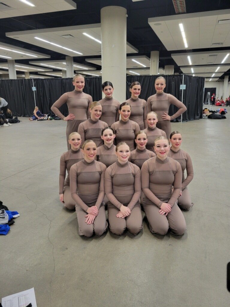 74mamabear's tweet photo. Way to go HLP Dance Team!!! https://t.co/eBGa0plLrA