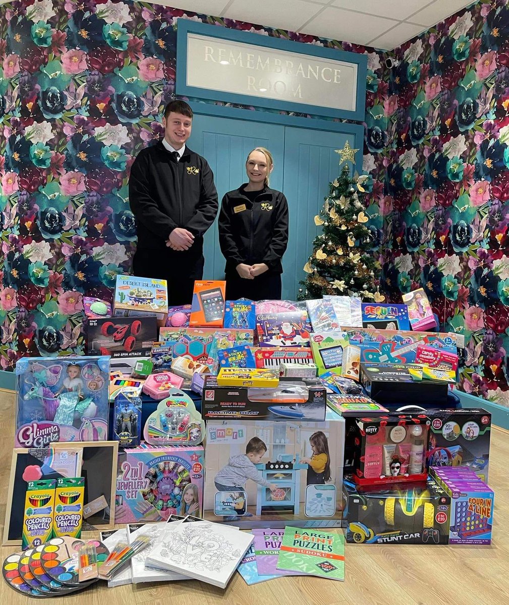 We are so proud of our kind local community for the number of donations we have received for the #TamesideToyAppeal. 

Haven’t dropped any toys in yet? Don’t worry, you still have time to donate - all donations will be collected by @WeActTogether on 9/12/2021.

#Tameside #Hyde