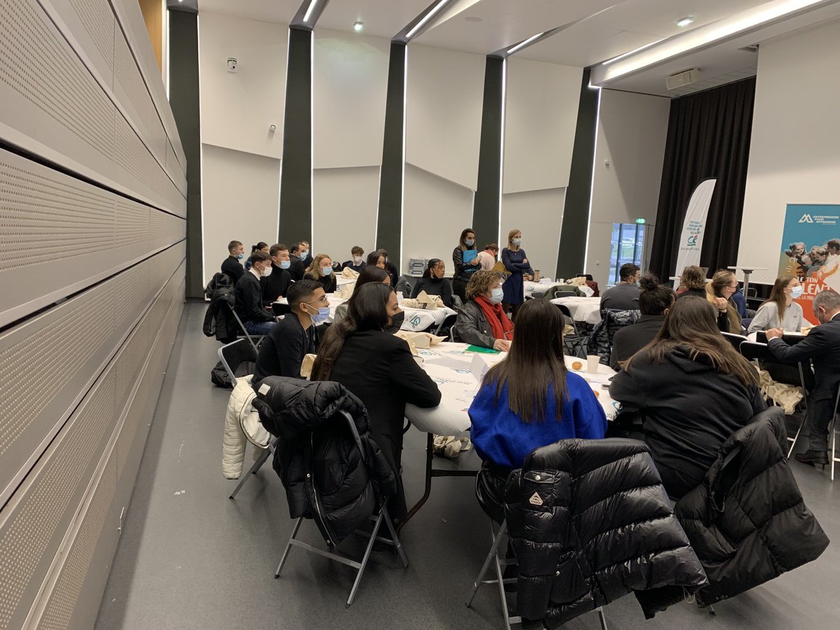 Chanthaboun_cat's tweet photo. Challenge inter crédit agricole de la région Rhône Alpes pour le programme entreprendre pour apprendre au ⁦@CASudRhoneAlpes⁩ https://t.co/Mr5njOQrH7