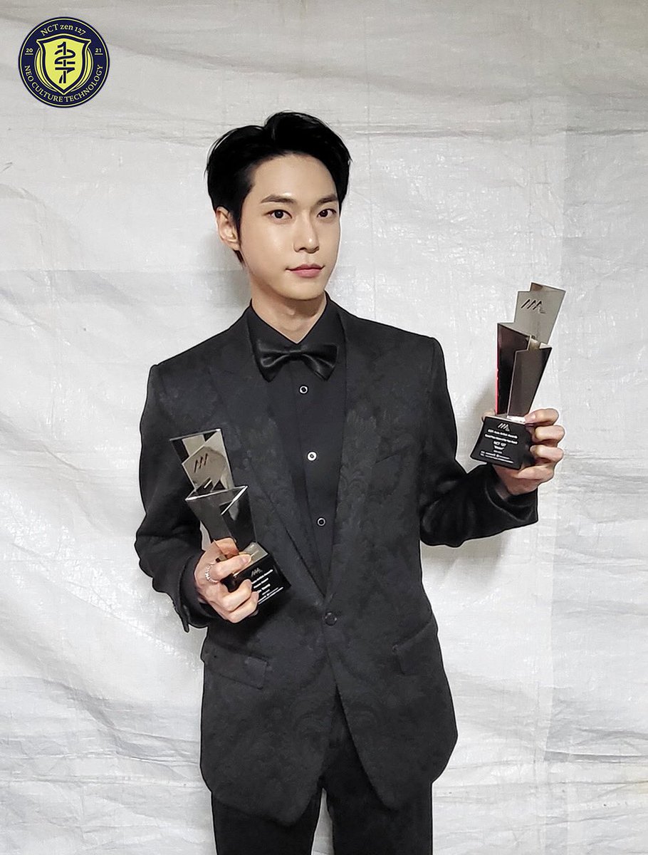 NCT127 Lysn Update with 
@NCTsmtown_127 #도영 #DOYOUNG

AAA 포커스 배우 부문 수상 DOYOUNG 🏆
AAA 올해의 앨범 대상 NCT 127 🏆

시즈니 감사합니다💚

#NCT #NCT127 #AAA2021 #NMZ_NCT127