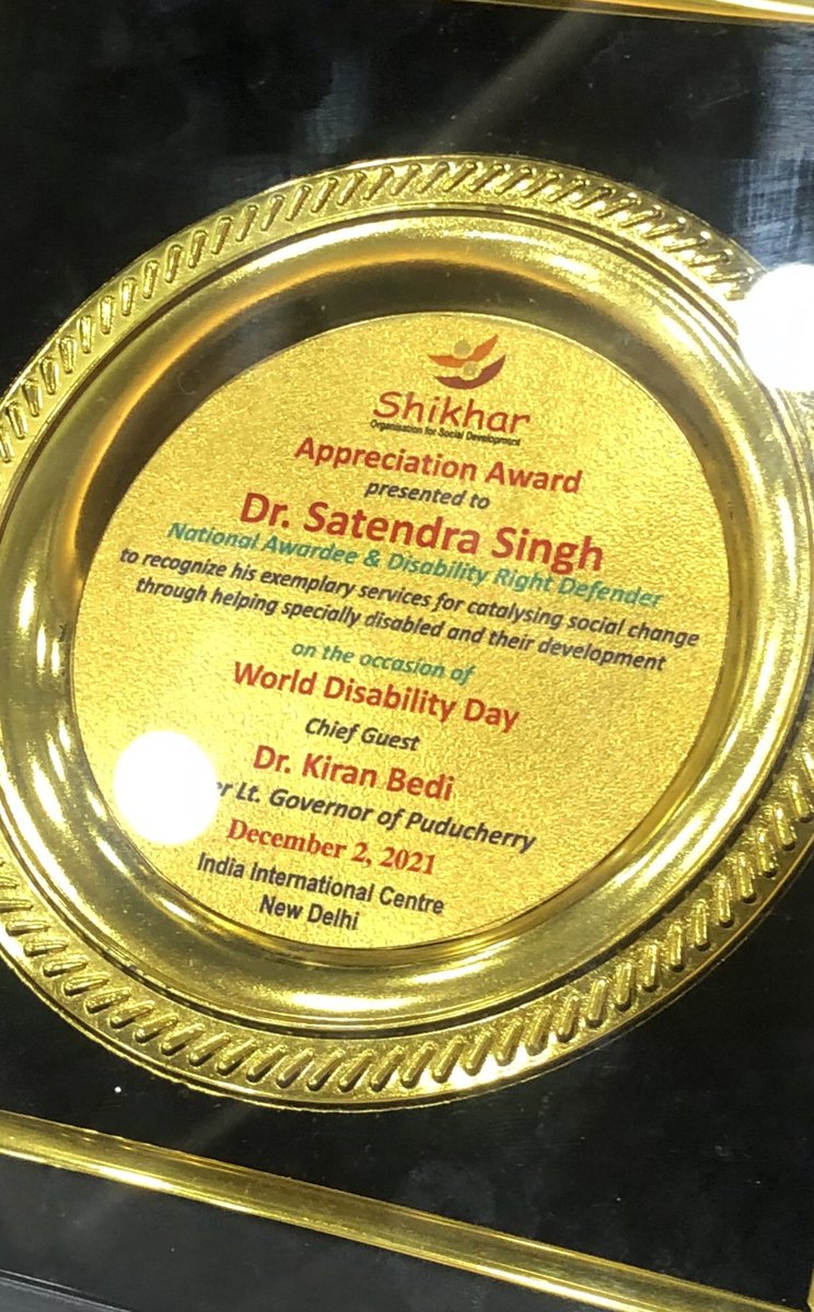 drsitu's tweet photo. And thanks for the honour Shikhar NGO &amp; Ameer bhai. Indeed a pleasure to receive it in the presence of @thekiranbedi &amp; from @VRFerose the author of #TheInvisibleMajority on the eve of #IDPD2021. The autograph is deferred till we meet again 3/#WorldDisabilityDay https://t.co/9l9fosjghz