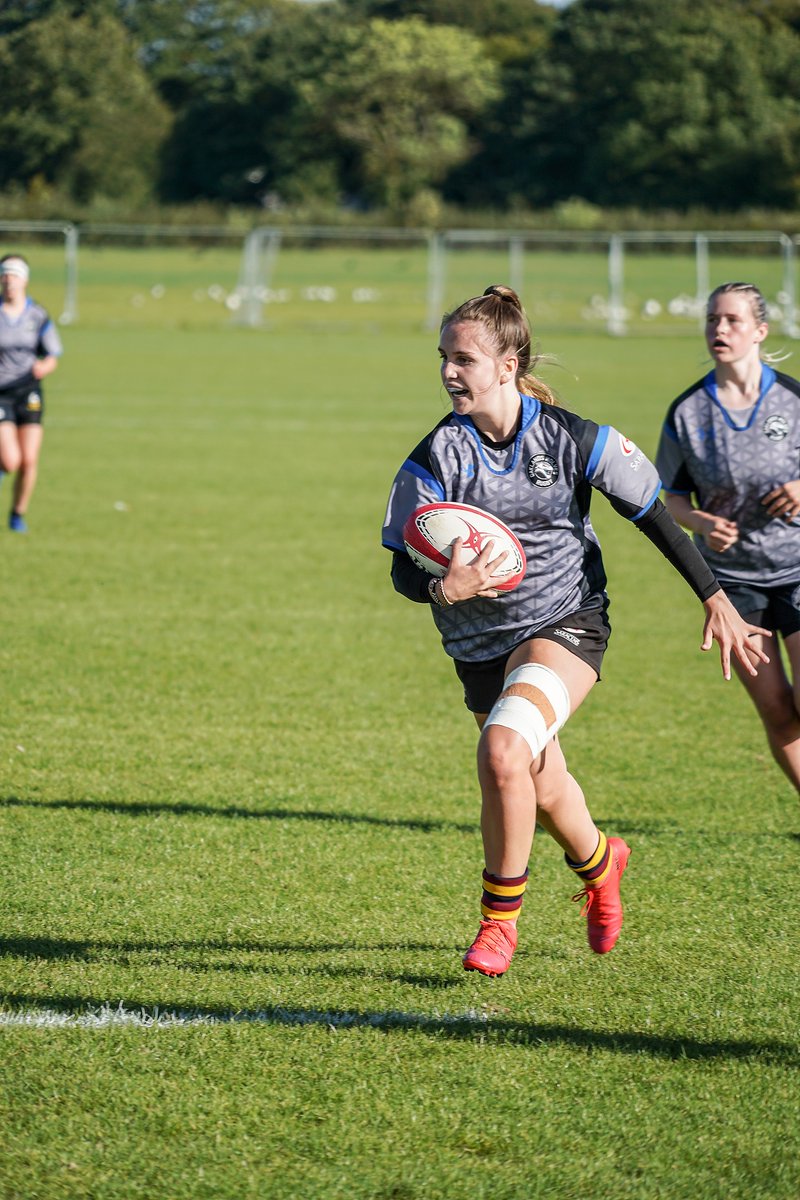 SaracensWomen's tweet photo. Want to be a Saracens star in the future❓

We're recruiting now for our Academy at Oaklands College 👉 https://t.co/d2CFicjN2l

#StrongerTogether ⚫️🔴 https://t.co/QCi27t6K1J
