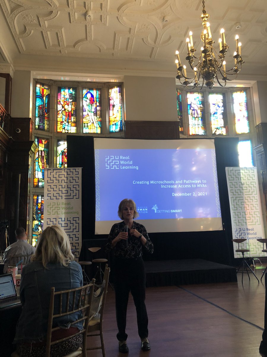 Real World Learning professional development session. <a href="/KauffmanFDN/">Kauffman Foundation</a> <a href="/Getting_Smart/">Getting Smart</a> @EdTech_CSD <a href="/MissEuuuuston/">Diane Euston</a> <a href="/jnewland35/">jim.newland</a> @StrangTheory #WeAreGrandview #BetterTogether