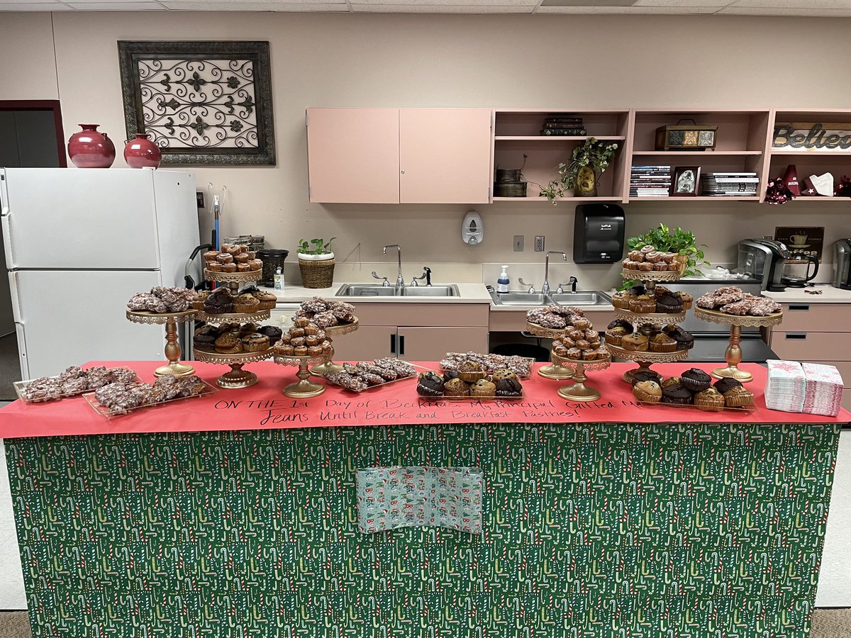 12 Days if Christmas has begun!! Breakfast treats for our passionate educators. Bringing it Back to Beck: Stronger Together! <a href="/BeckJuniorHigh/">Beck Junior High</a> <a href="/katyisd/">Katy ISD</a>