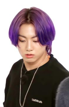 Eu comprando loucamente        A fatura do cartão ainda aberta

Será que ainda dá tempo de cancelar a compra? Mas aí eu perco minha promoção 😱 ~eu só me lasco nessa vida! 

P.S: mentira, eu tenho meu amor, sou o homem mais sortudo do mundo! 😌