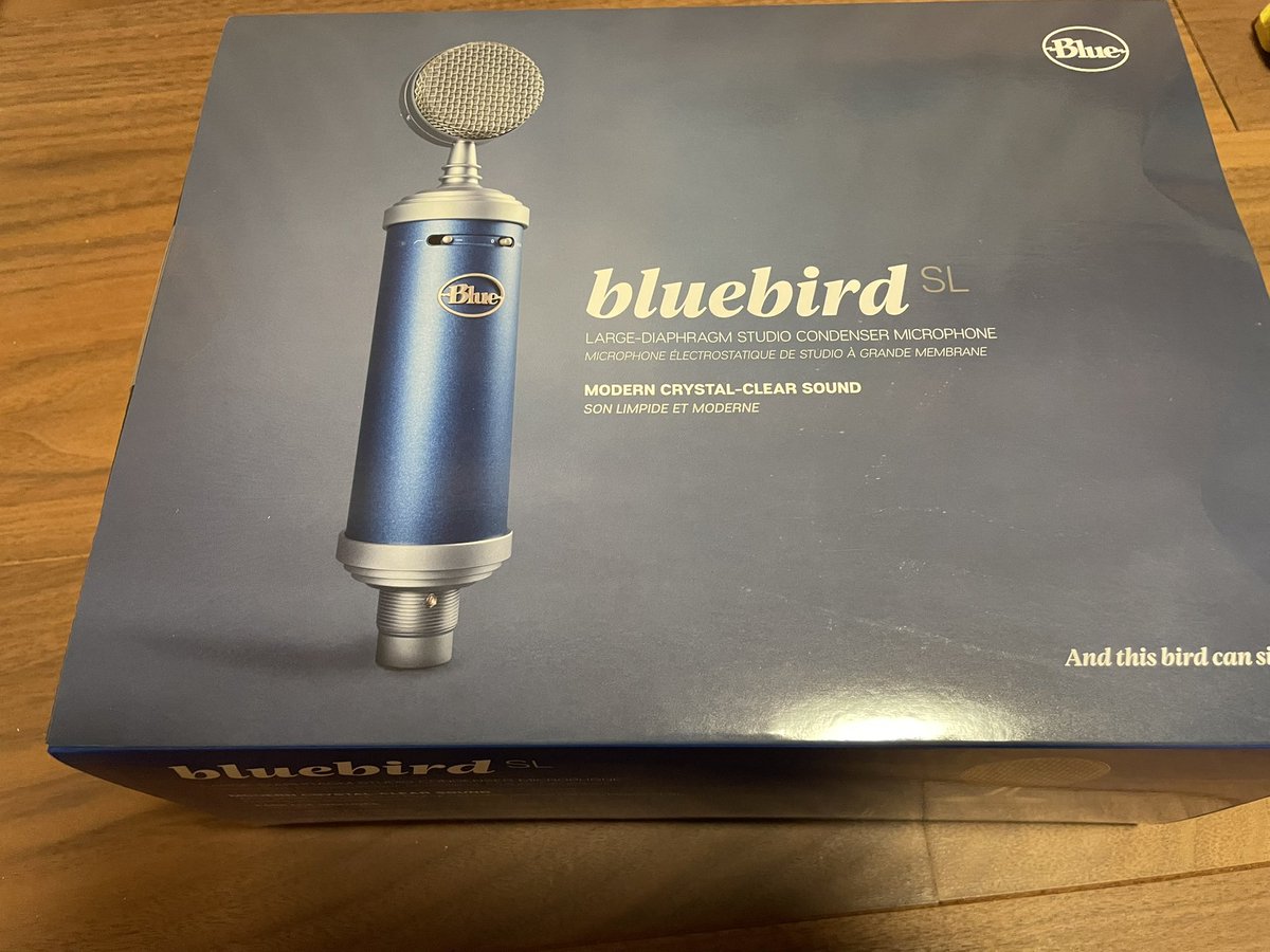 kuronekonana2's tweet photo. やっと届いた!!
Blueのコンデンサーマイク!!
#Blue #コンデンサーマイク #BluebirdSl https://t.co/M2xLqFvpvX
