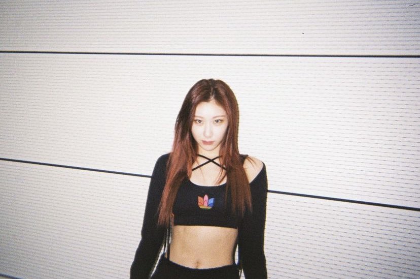 chaeryeong pics tweet media
