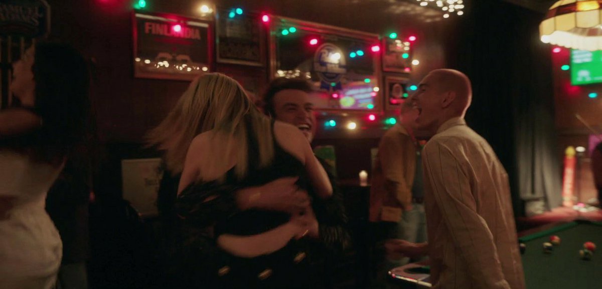rhysanddamons's tweet photo. Look at their happiness?? Aki Audrey Max are literally goals 🥺 #GossipGirl https://t.co/gJOnhQyDDB