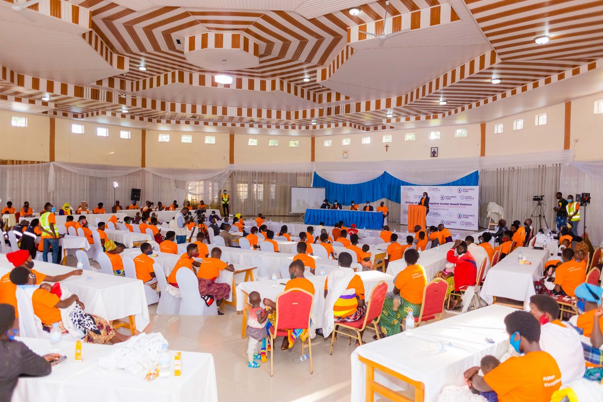 WibenaImpact's tweet photo. As a development partner, Wibena Impact is here to play its part in restoring your hope and fulfilling your potentials. As long as you are alive, you still have a chance to achieve your dreams. ~Ndayizigiye Marie Josee country Director Wibena Impact. 

#16Days #OrangeTheWorld https://t.co/4Yg8WzI2RM