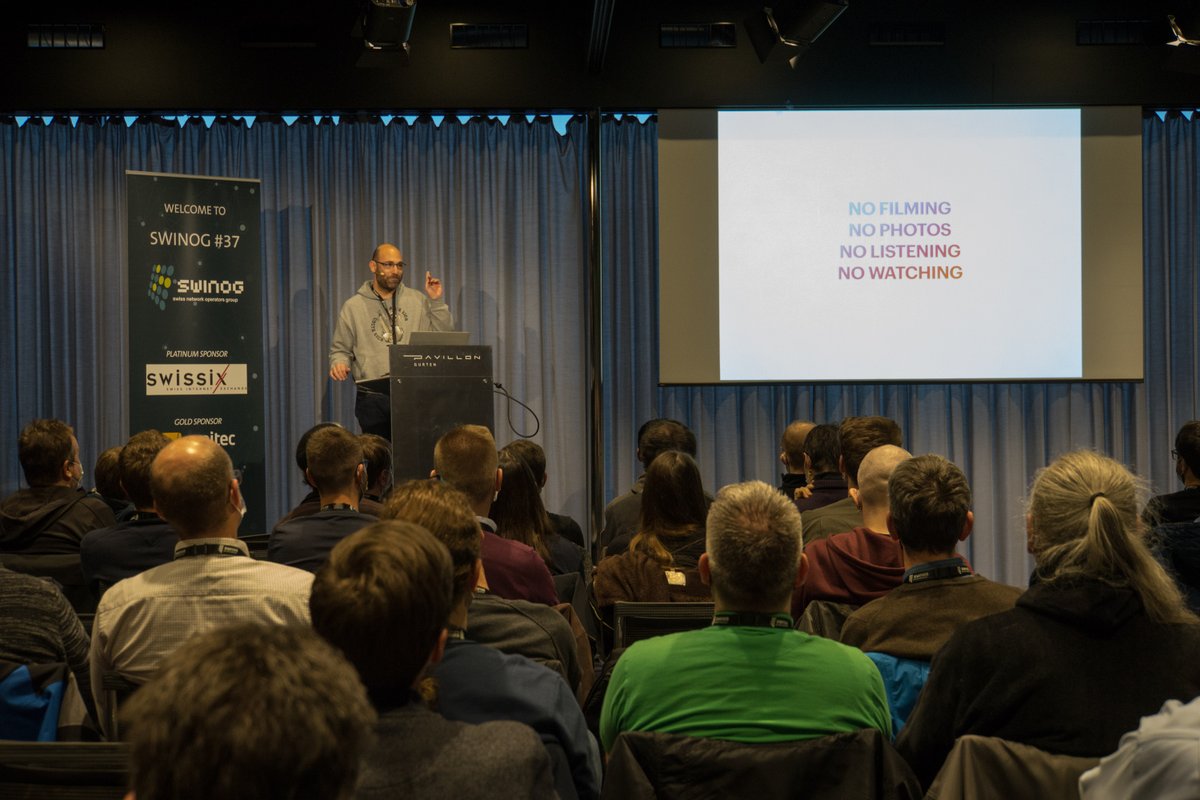 swinog's tweet photo. I’m sorry guys. Pascal (@spale75) just went crazy… this can happen @swinog events :) #swinog #swinog37 #crazy #sorrywedidpictures https://t.co/TKzffUDkWG