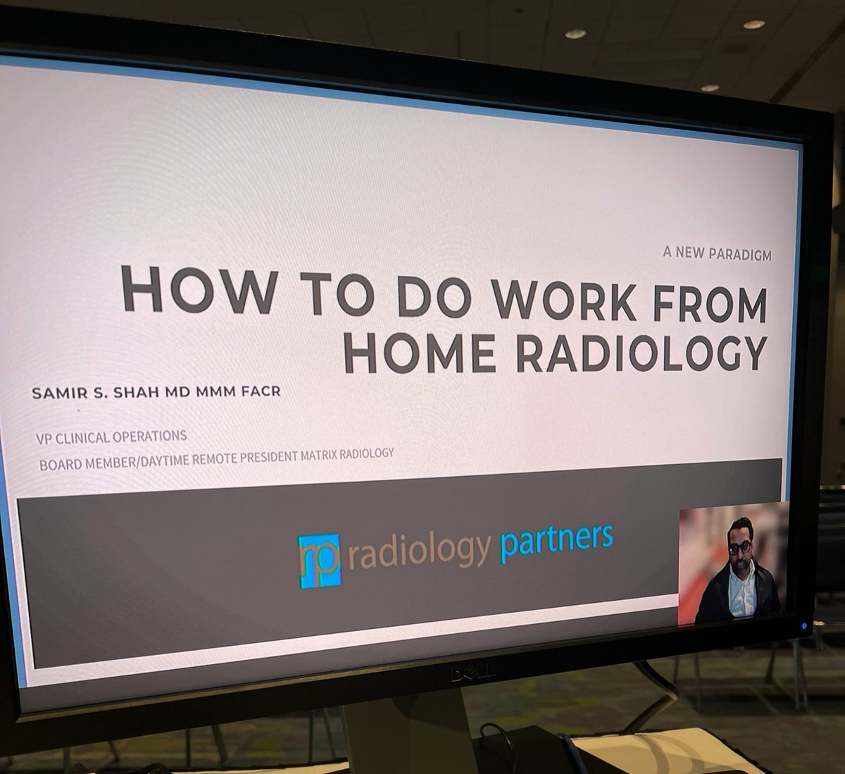 mindyLyang's tweet photo. @ssshahmd sharing pearls on how to set up remote reading while keeping your marriage/relationship intact during our session today with @AwanRad @HawkImaging @rishisethmd 😆 #RSNA21 #RemoteReading #HowTo https://t.co/dOnMUui3uQ