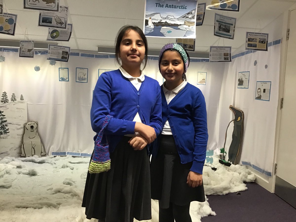 Lift_Feversham's tweet photo. @FevershamSchool children in #knittingclub are very #proud of their #knittingprojects and look how amazing it is!
@AETAcademies @FevershamSchool @LetsGetCrafting @Letsknitmag @SimplyKnitMag @edutwitter https://t.co/riOLs6DQx2