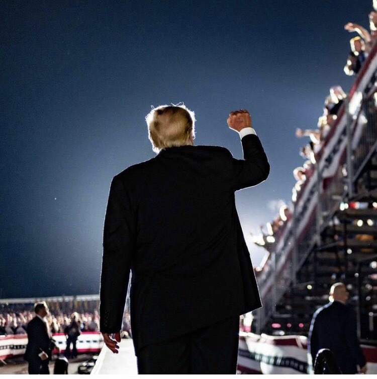 VeBo1991's tweet photo. Just a quick reminder to all who are still confused: President Trump doesn’t represent the GOP, he represents America First 

Period. https://t.co/3jum7VWjMi