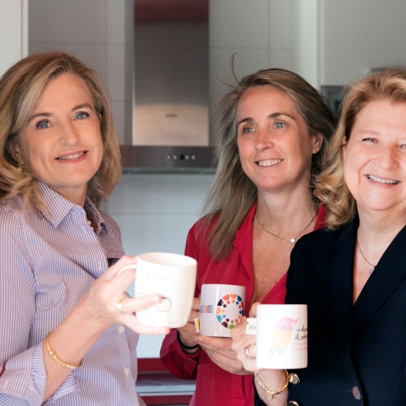 MetodoSelf's tweet photo. Dicen que un café ayuda a quién duerme poco y sueña mucho... Así que aquí estamos, soñando mientras preparamos la próxima edición de Método SELF. ¿Nos acompañas?
https://t.co/JXz3PiYORq
#metodoself #talentosenior #máscuarenta https://t.co/ZTDZzpehbd