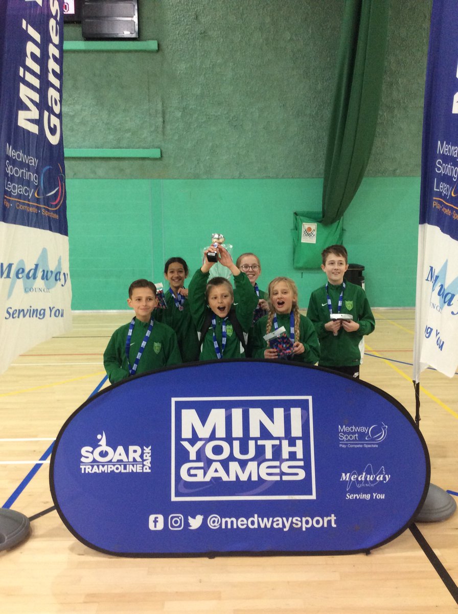 SportWainscott's tweet photo. 🏆 MYG BADMINTON CHAMPIONS 🏆

What an outstanding effort from all the children today, impeccable behaviour and some outstanding badminton on display!!!! @RoseCallaway3 @RoDavies71 @WainscottSchool @inclusion_s https://t.co/23nrW7mKpf