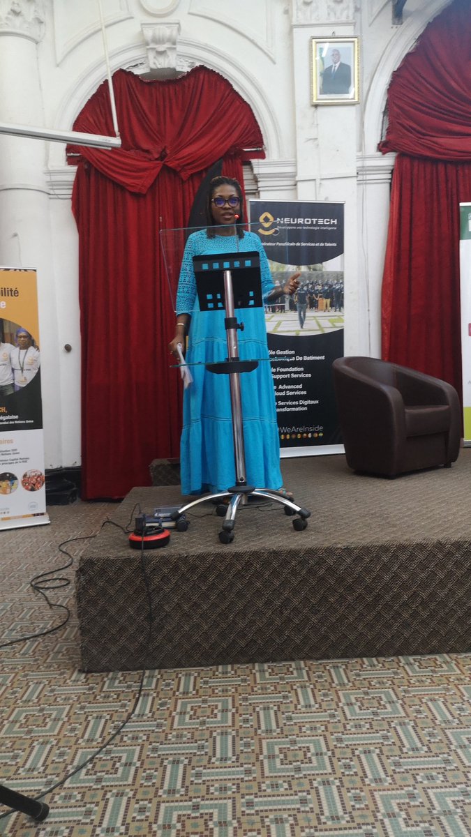 Morgane_Lassaux's tweet photo. Gloria Paraiso Jossou, ravie de l'atelier mis en place par #SEEE à Dakar "une véritable pépite" #3FRSEAF @RSEetPED https://t.co/8JwMLv9PV2