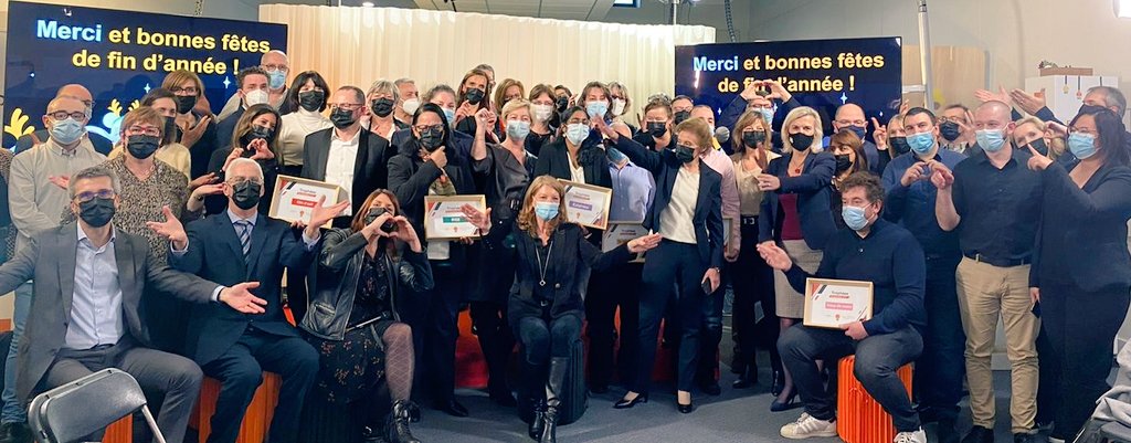 Sylvie Bertrand (@sylviebeee) on Twitter photo #Collectif #talent
Enthousiasme & fierté lors de notre #LiveFrancilien avec les finalistes des Trophées Ensemble n°1 <a href="/OrangeIDF/">Orange Île-de-France</a> <a href="/laurence_jdn/">Laurence Thouveny</a>
#créativité #simplification #agilité
Bravo à toutes les équipes 👏👏👏 #Collectif #talent
Enthousiasme & fierté lors de notre #LiveFrancilien avec les finalistes des Trophées Ensemble n°1 <a href="/OrangeIDF/">Orange Île-de-France</a> <a href="/laurence_jdn/">Laurence Thouveny</a>
#créativité #simplification #agilité
Bravo à toutes les équipes 👏👏👏