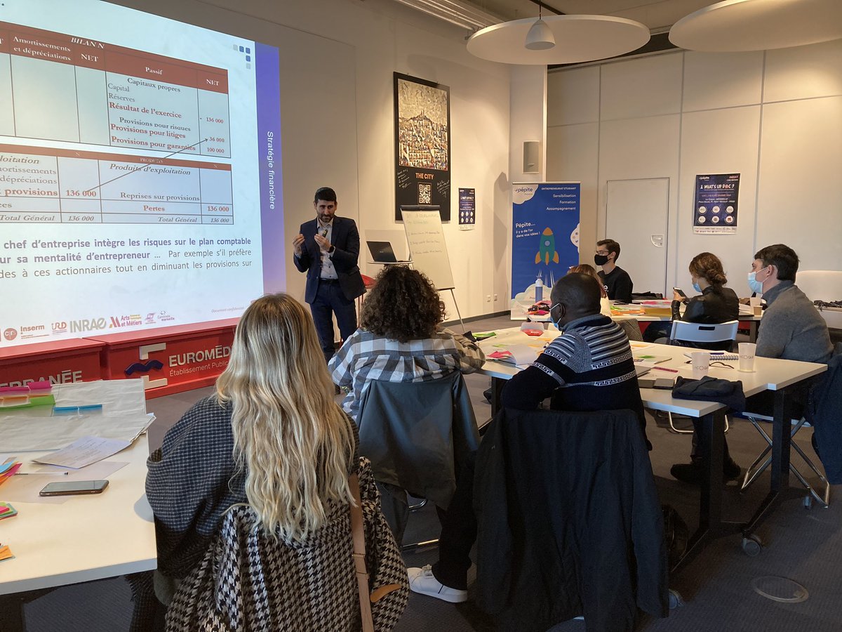 PÉPITE Provence (@pepiteprovence) on Twitter photo #WhatsUpDoc ❓🚀
👉 Workshop 4 « Stratégie financière » animé par Georges KHALIL <a href="/Incubimpulse/">Incubateur Impulse</a> avec présentation des modèles économiques, réalisation d’un budget prévisionnel, plan de trésorerie, etc. 🧮💸
| <a href="/Bpifrance/">Bpifrance</a> <a href="/PepiteFrance/">Pépite France</a> #WhatsUpDoc ❓🚀
👉 Workshop 4 « Stratégie financière » animé par Georges KHALIL <a href="/Incubimpulse/">Incubateur Impulse</a> avec présentation des modèles économiques, réalisation d’un budget prévisionnel, plan de trésorerie, etc. 🧮💸
| <a href="/Bpifrance/">Bpifrance</a> <a href="/PepiteFrance/">Pépite France</a>