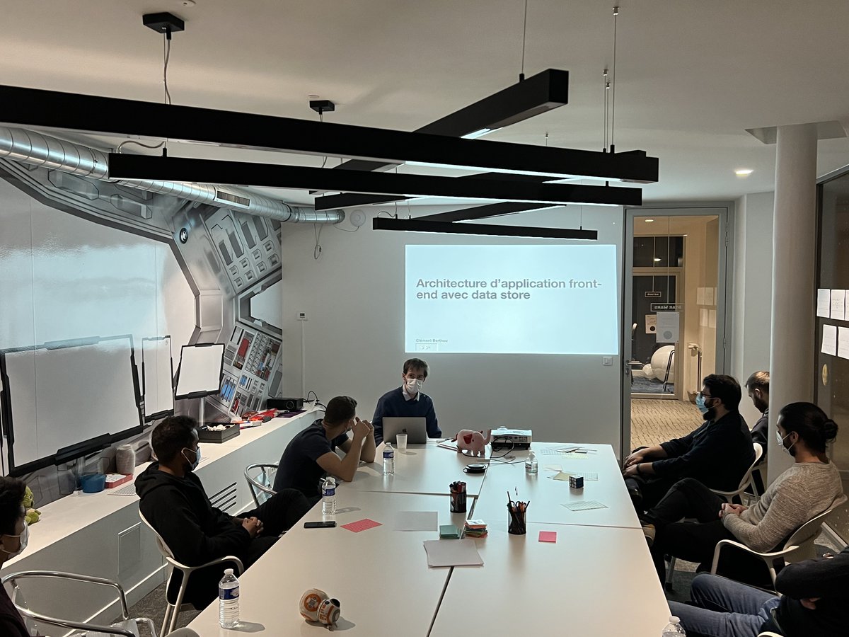 benextcompany's tweet photo. Le mois dernier nous avons retrouvé la communauté agile lors du Becom, notre journée interne dédiée à la #recherchedexcellence.

Cette fois-ci, c'est au tour de la communauté Tech de se réunir. Open space, REX, atelier et hackathon au programme avec la présence d'@OCTOTechnology. https://t.co/PHdRNeiNoA