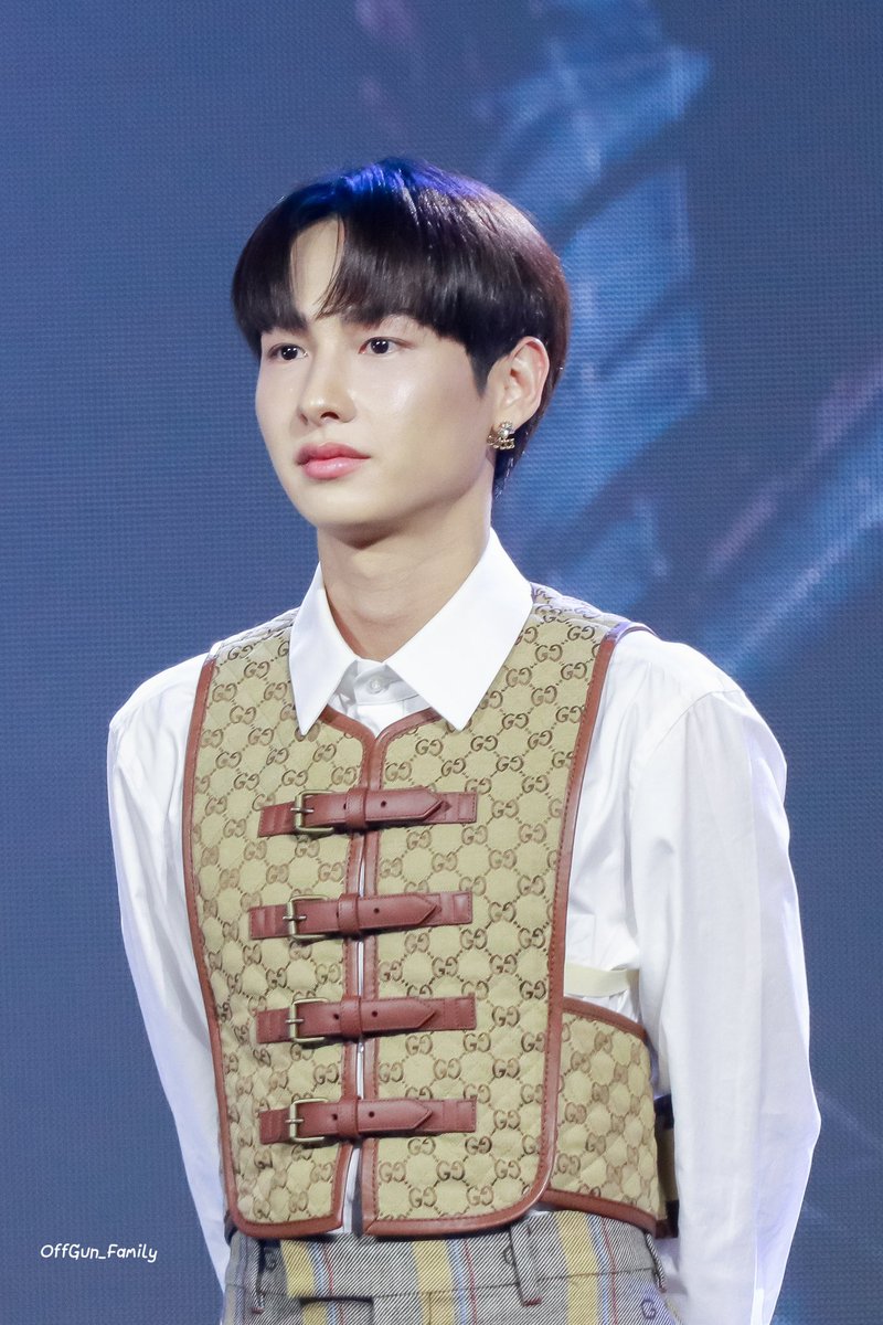 offgun_family's tweet photo. 01•12•2021 - @AtthaphanP

ตัวเล็กนุ้บนั้บหัวใจ กินความน่ารักเข้าไปรึยังไงนะต้าวเด็ก 😻

#กันอรรถพันธ์ #GunAtthaphan
#3GentleBros
#GMMTV2022 https://t.co/A5ZcBlSgQA