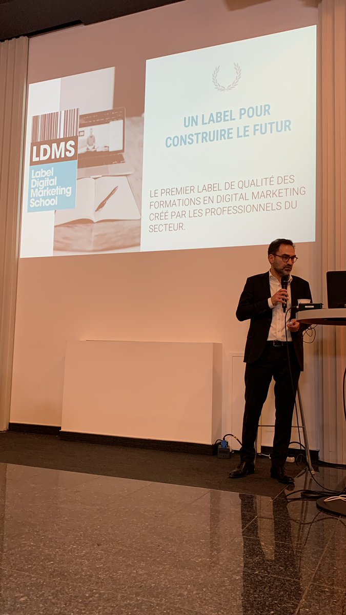 Corto13's tweet photo. #adandtechforum le label #digitalschool est relancé #ldms tiens tiens je connais ce truc moi 😃😂 https://t.co/iCJqSstGgA