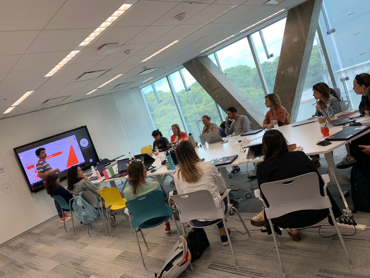 Tomás Gómez Carrillo tweet media